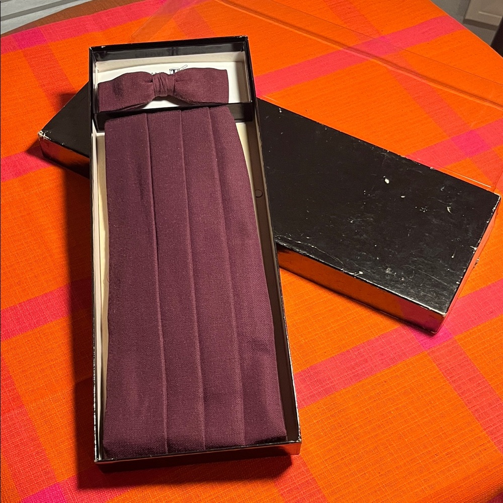 Vintage Bow Tie and Cummerbund Set, Adjustable Sizing